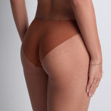 Aubade - Sheer Emotion Tai Trusse Honey