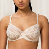 Triumph - Aura Spotlight Fullcup Bh Creamy Dream