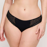 Primadonna - Nako String Sort