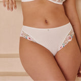 Fantasie - Lillia String Hvid