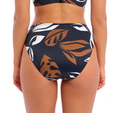 Fantasie - Lake Orta Bikini Tai French Navy