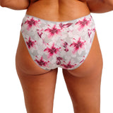 Fantasie - Pippa Tai Trusse Wallflower