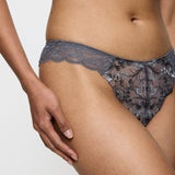 Triumph - Sensual Spotlight Brazilian Pebble Grey