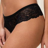 Triumph - Amourette Charm String Sort