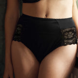 Wearing Poetry - Daisy Luxury String Sort