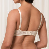 Triumph - Aura Spotlight Formstøbt Bh Creamy Dream
