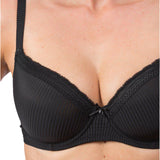Trofé - Laila Formstøbt Bh Sort