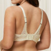 Triumph - Aura Spotlight Top Creamy Dream