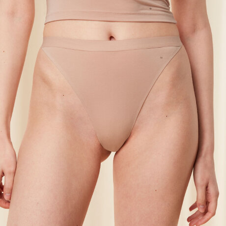 Triumph - Smart Natural String Neutral Beige