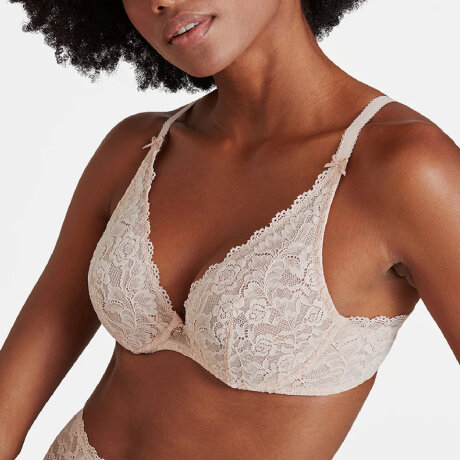 Aubade - Rosessence Triangle BH Nete